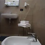 ألبيرغو ساليرنو ميلان