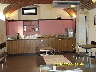 Salerno Milaan