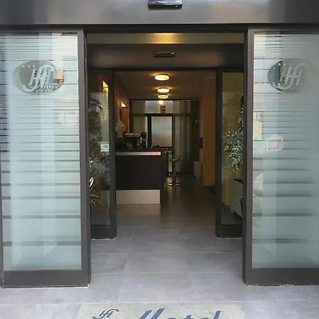 Salerno Hotell 3*