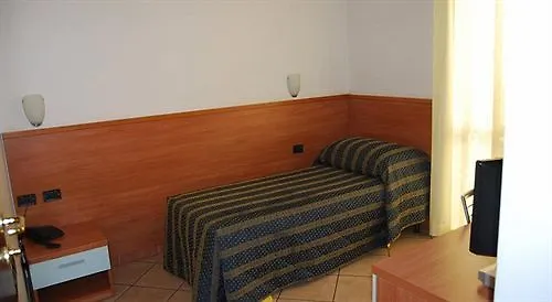 ホテル アルベルゴ サレルノ