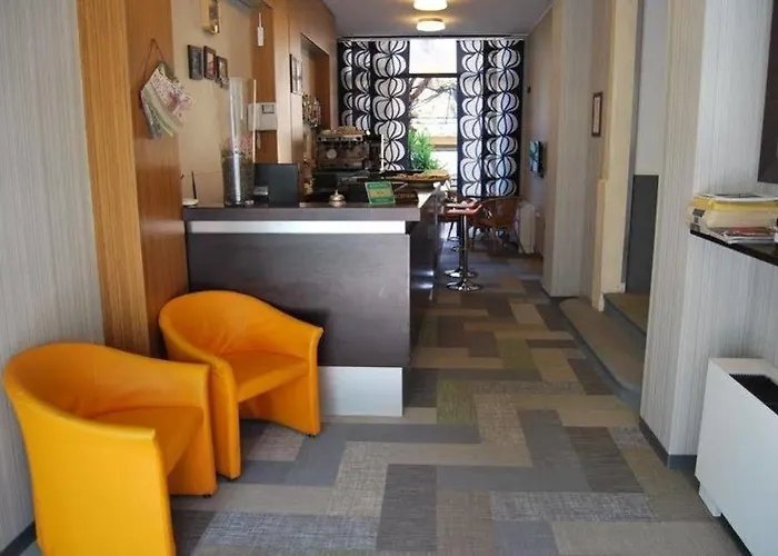 アルベルゴ サレルノ ミラノ